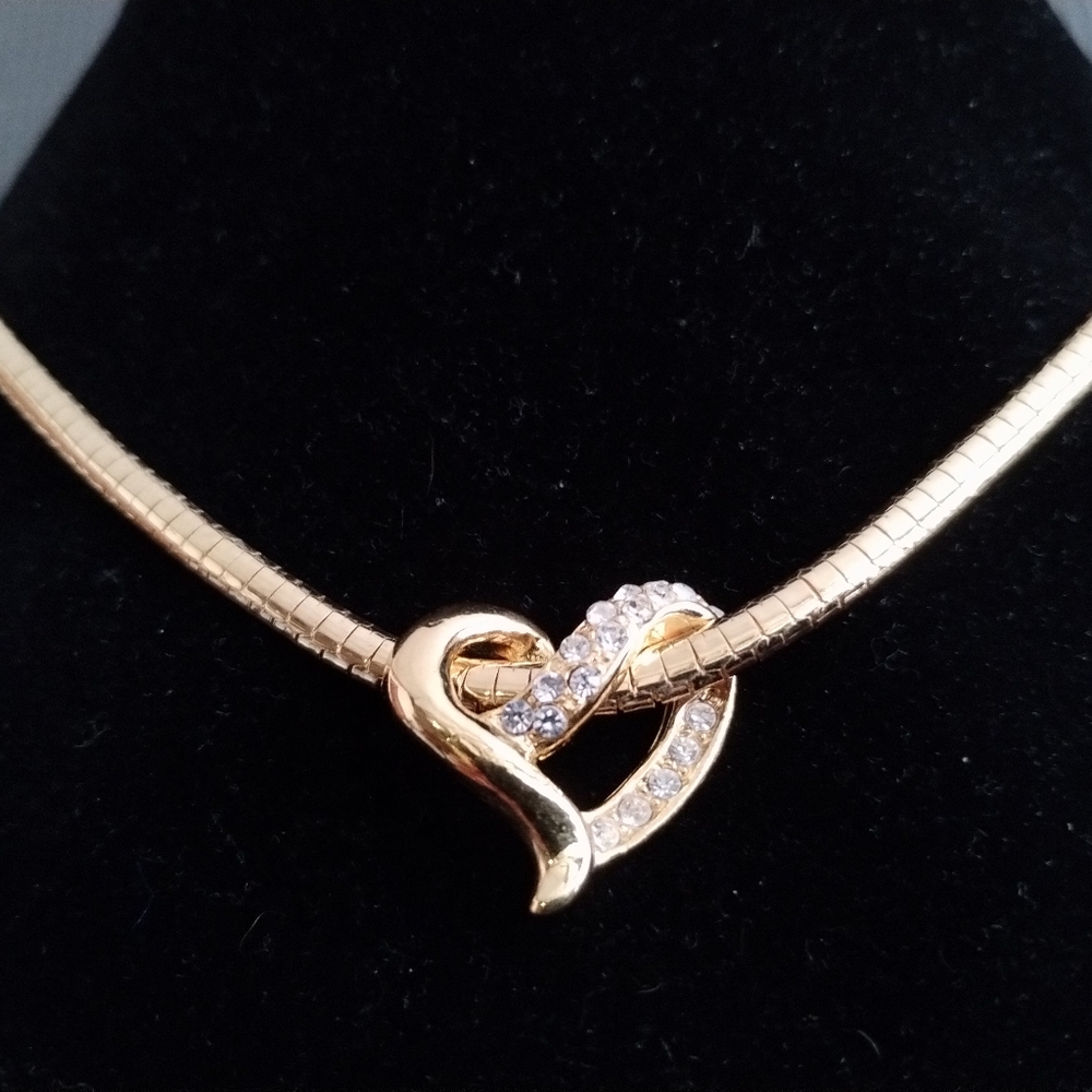 Nina Ricci Gold Plated Necklace with Heart Rhinestone Pendant - Picture 2 of 10
